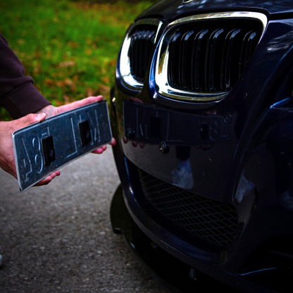 Magnetiniai numerių laikikliai